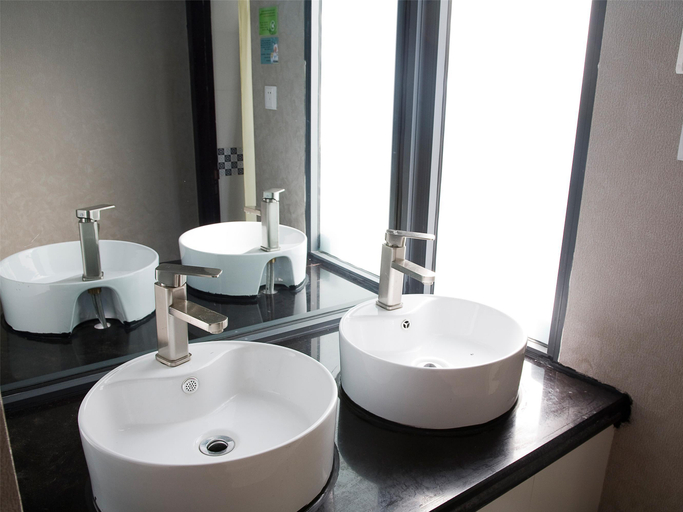 Bathroom 4, Kunming Upland International Youth Hostel, Kunming