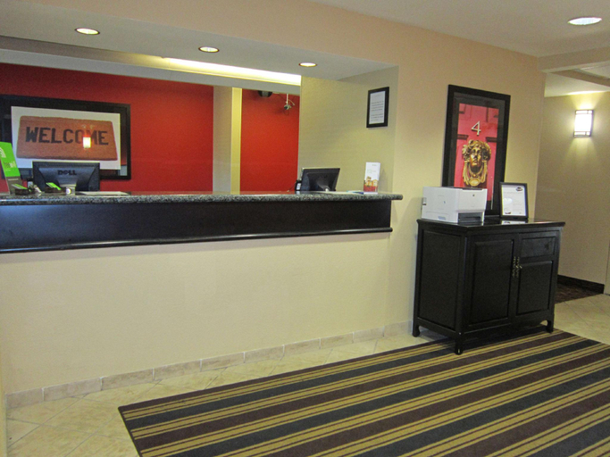 Public Area 2, Extended Stay America Suites Seattle Bothell Canyon Park, Snohomish