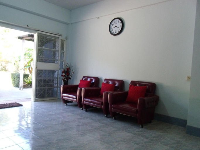 Public Area 4, Albatross Guesthouse @ Thungwualaen Beach, Pathiu