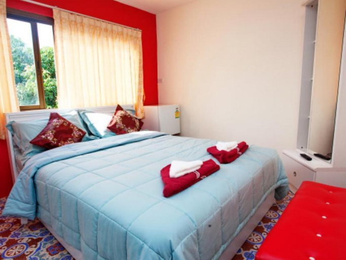 Bedroom 2, Sea Breeze Guesthouse, Cha-Am