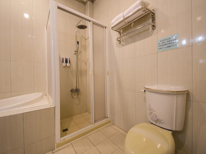 Bathroom 5, Rose Business Hotel, Yilan