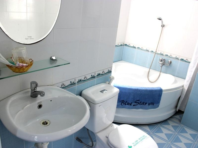 Bathroom 5, Blue Star Hotel Nha Trang, Nha Trang