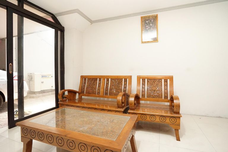 Griya Nina Syariah by ecommerceloka, Surabaya