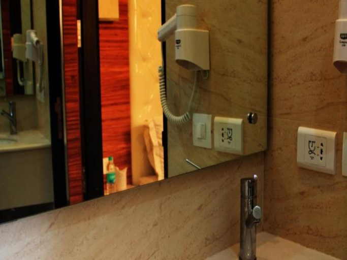 Public Area 2, Hotel Ivory 32, Delhi