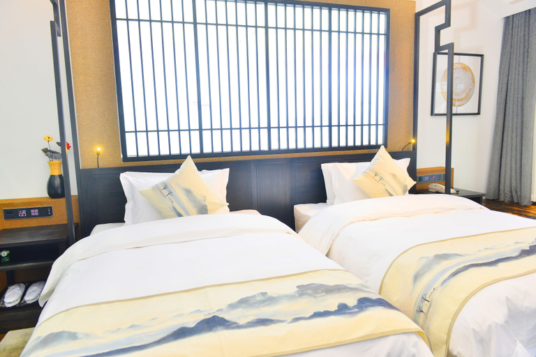 Bedroom 3, LiuHeYunYan Hotel.Dali, Dali Bai