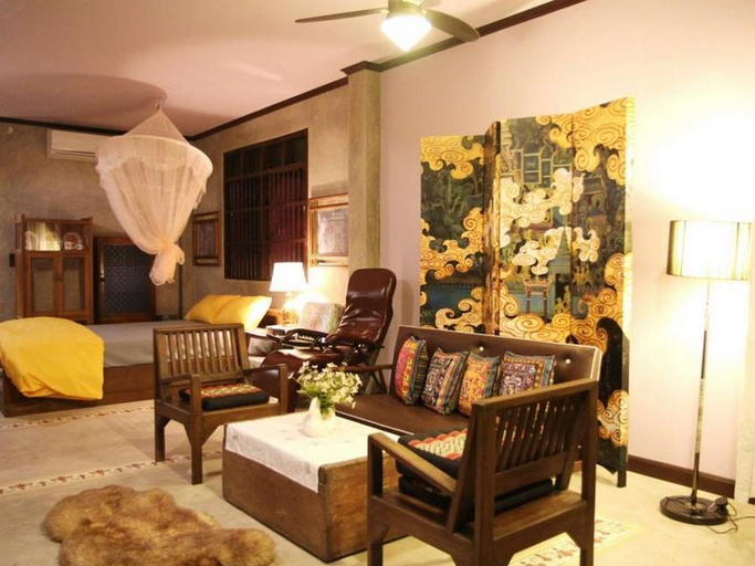 Public Area 5, Bangluang House, Thon Buri