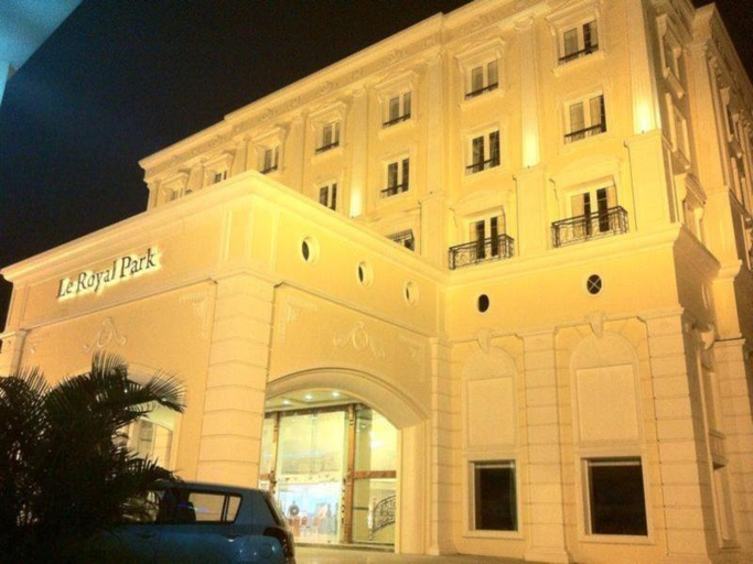 Exterior & Views 2, Hotel Le Royal Park, Puducherry