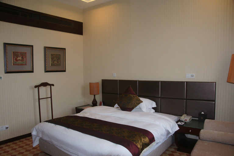 Bedroom 3, China Garden Hotel, Suzhou
