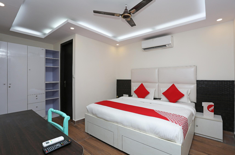 Bedroom 2, Hotel O South Galaxy, Delhi