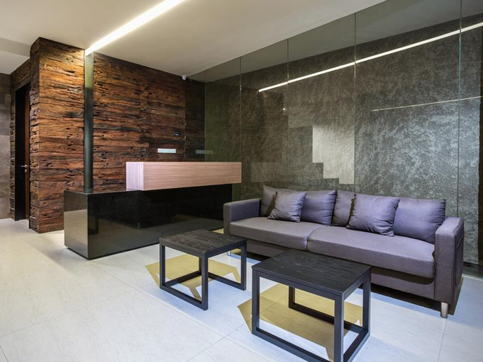 Others 5, Upscale Suites, Jakarta Selatan