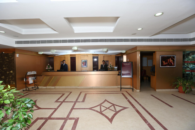 Public Area, PATTOM ROYAL HOTEL, Thiruvananthapuram