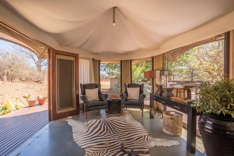 Public Area 5, Karongwe - Chisomo Safari Camp, Mopani