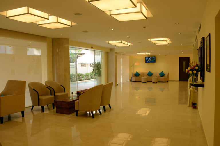 Public Area 2, Blu Iris, Chennai