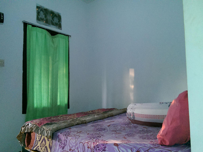 Bedroom 2, Diyah Homestay, Lombok