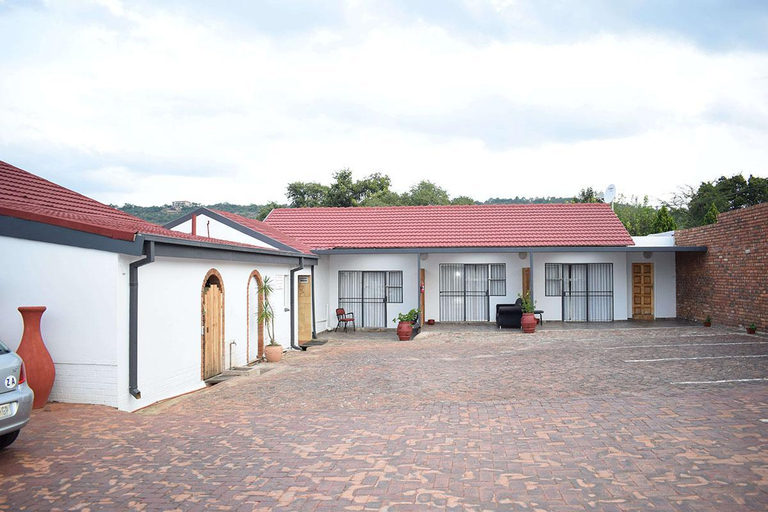 Exterior & Views 2, Oppi Hoek Guest House, City of Tshwane