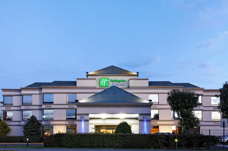 Holiday Inn Express Concepcion, Concepción