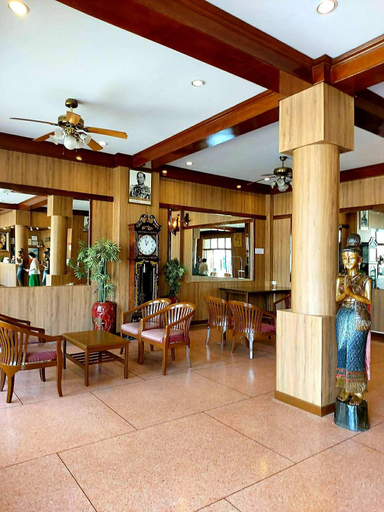 Public Area 2, Suriwong Chumphon Hotel, Muang Chumphon