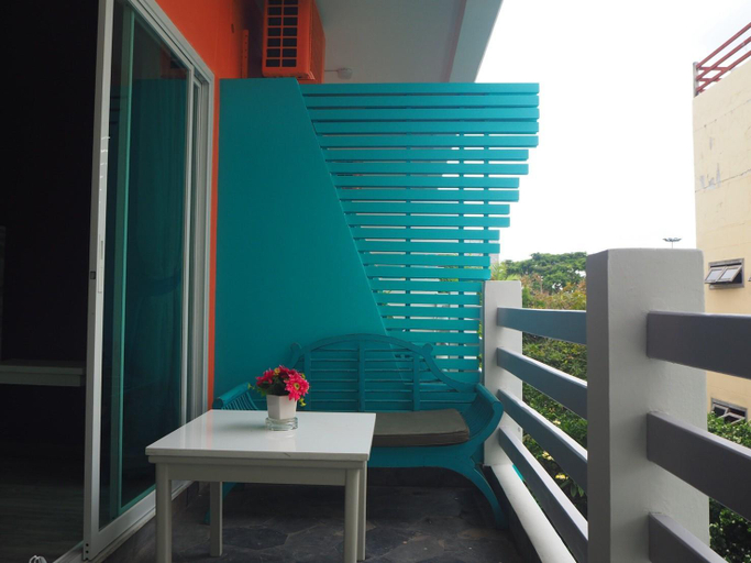 Exterior & Views 2, BB HOUSE pattaya, Pattaya