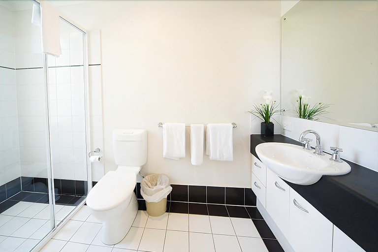 Bathroom 5, RNR Serviced Apartments Adelaide, Adelaide