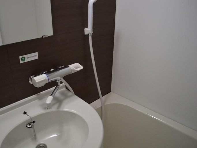 Bathroom 2, Hotel Route-Inn Saiki Ekimae, Saiki