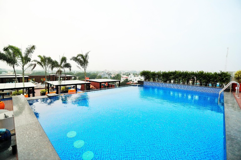Sport & Beauty 2, Park Elanza Nungambakkam, Chennai