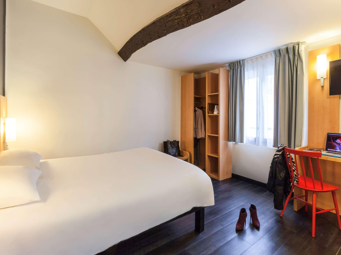 Bedroom 3, ibis Paris Gare de l'Est 10eme, Paris