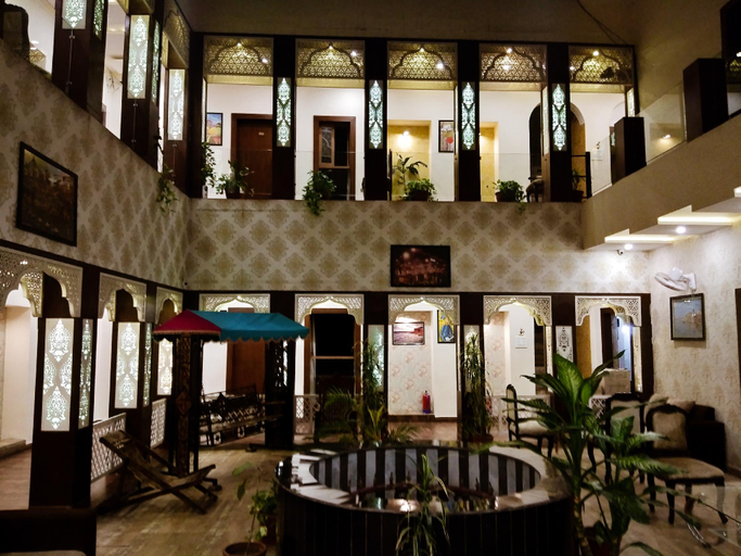 Public Area 3, Dwivedi Hotels Sri Omkar Palace, Chandauli