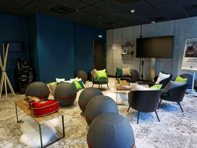 Public Area 3, ibis Styles Amiens Centre, Somme