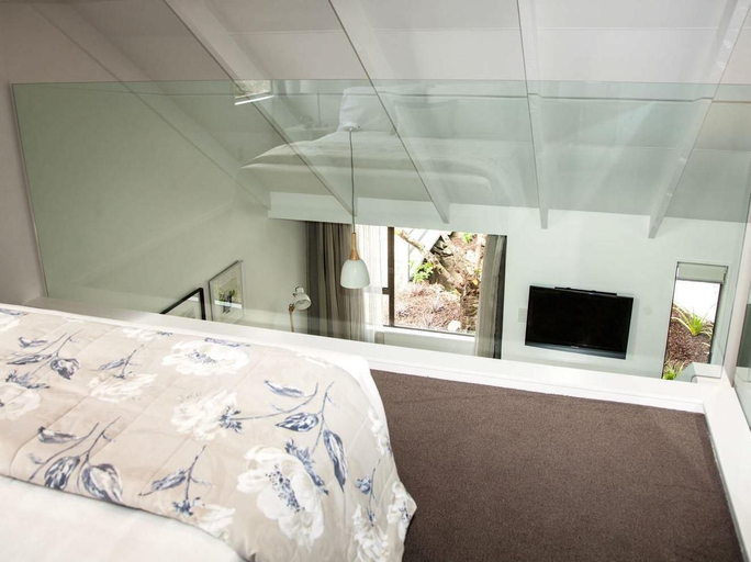 Bedroom 4, Aberdeen Motel, Dunedin