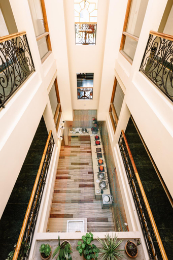 Public Area 3, Hotel Willow Banks, Mall Road Shimla, Shimla