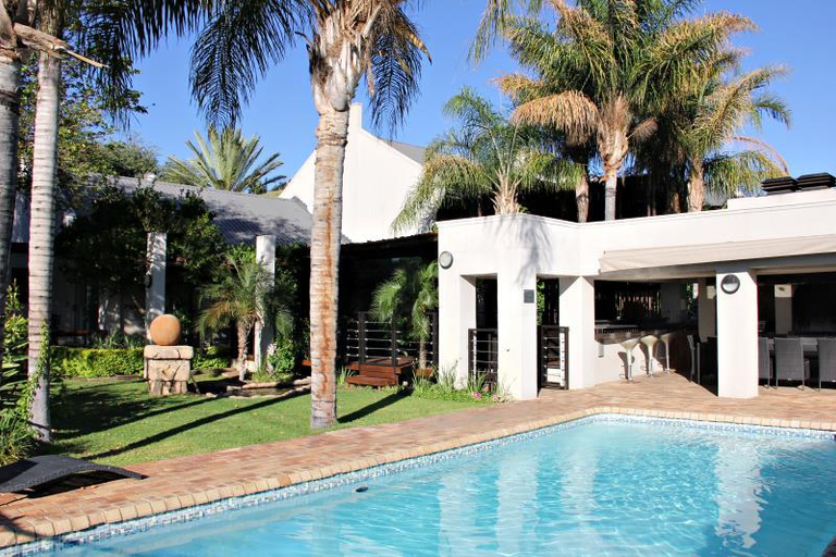 Sport & Beauty 5, Browns Manor, Siyanda
