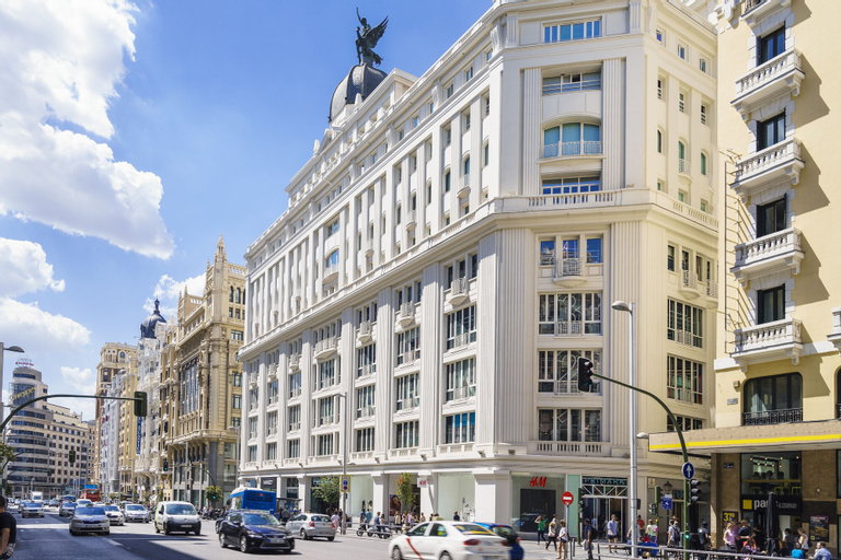 The Walt Madrid, Madrid