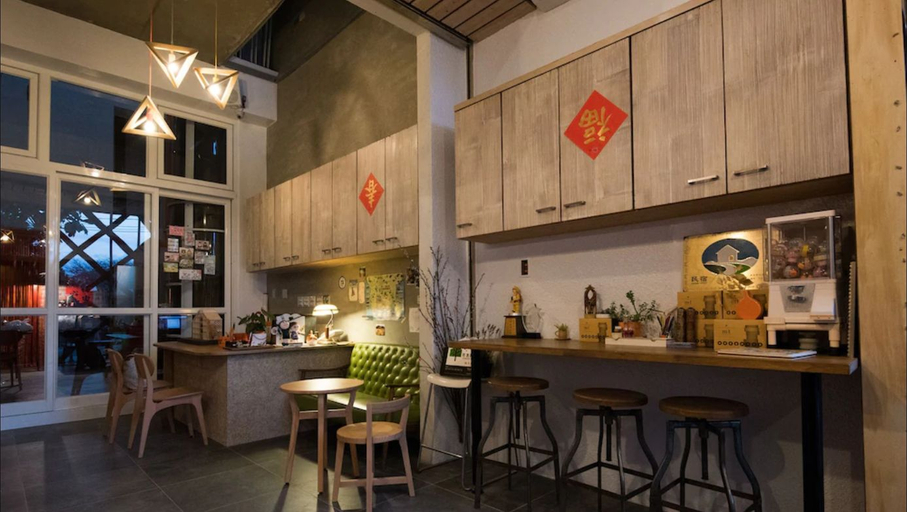 Food & Drinks 5, Orange Moon Inn, Pingtung