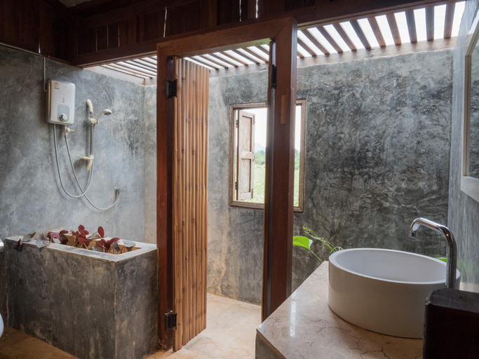 Bathroom, The Frog Khao Yai Resort, Pak Chong