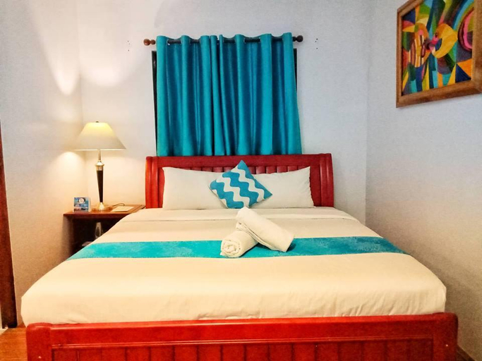 Bedroom 3, Discover Boracay Hotel, Kalibo