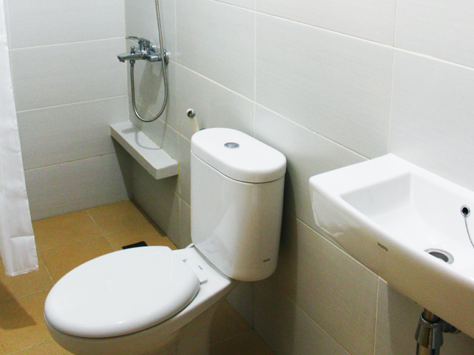 Bathroom 5, Maleosan Inn Hotel Manado, Manado