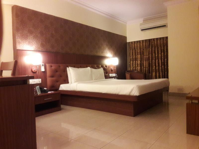 Bedroom 4, K Stars Belapur, Thane