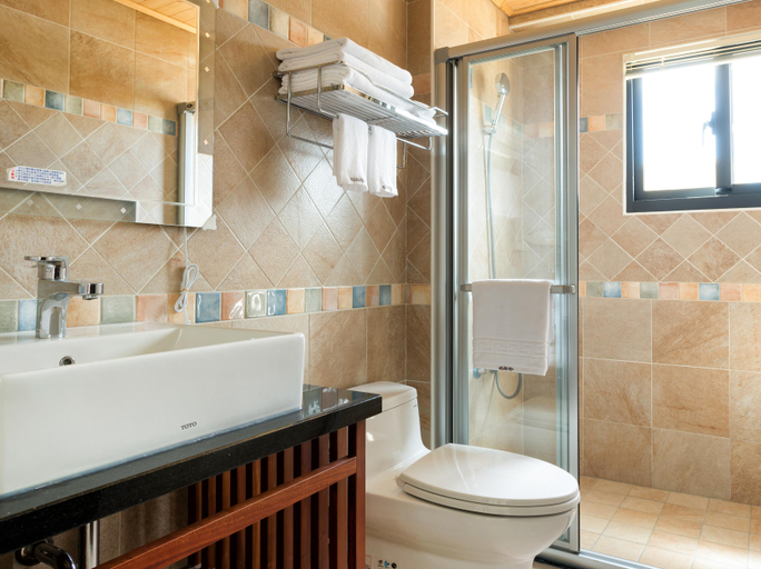 Bathroom, Fungoing Bed And Breakfast, Hualien