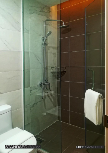 Bathroom 4, The Loftplaza Hotel, Hulu Langat