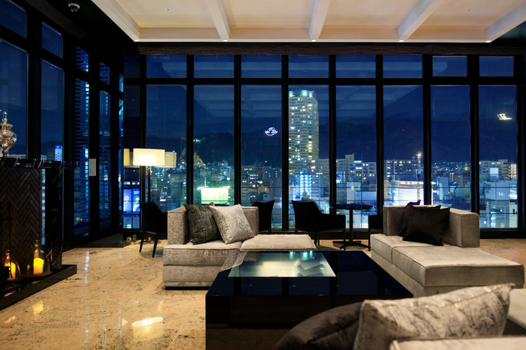 Public Area 2, Candeo Hotels Kobe Tor road, Kobe