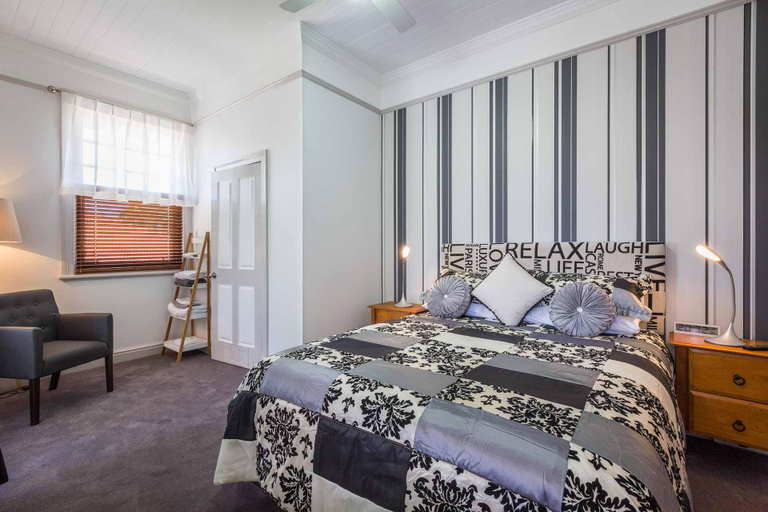 Bedroom 4, Cumquat Accommodation, Ipswich - Central