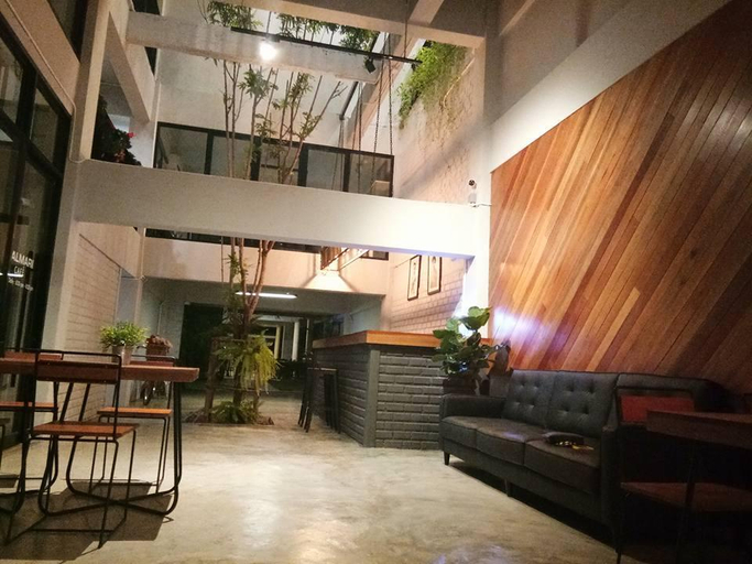 Public Area, Palmari Boutique Hotel, Nua Khlong