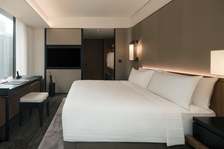 Bedroom 30