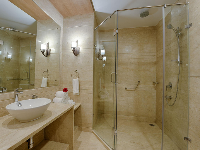Bathroom 5, Hotel Kiscol Grands, Coimbatore