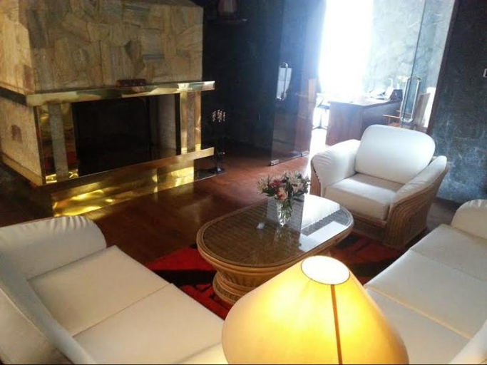 Public Area 2, Serenus Boutique Villa, Nuwara Eliya