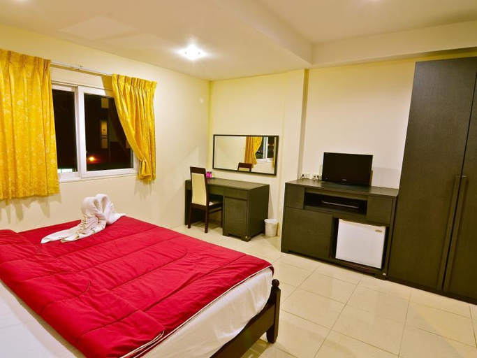 Bedroom 3, Square One Hotel Patong, Pulau Phuket