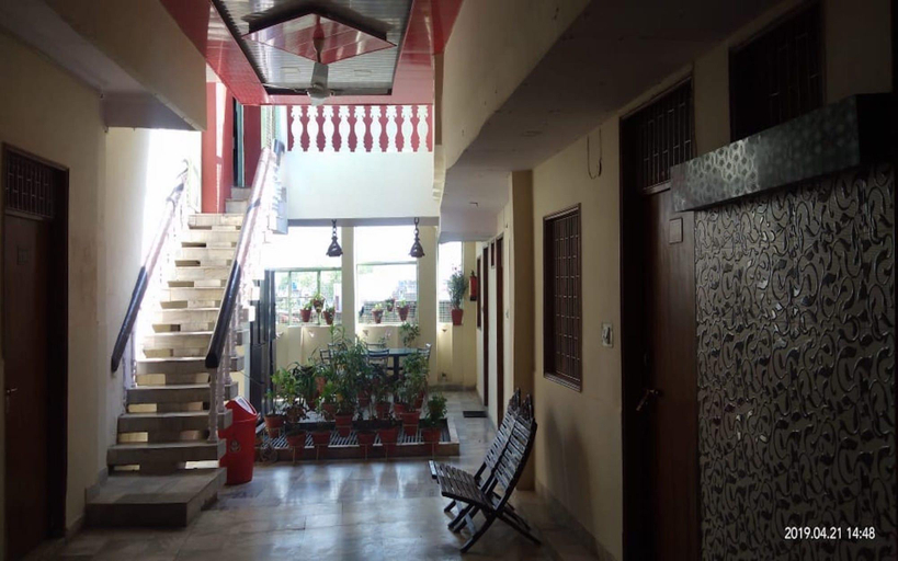 Public Area 2, Hotel Saniya Palace, Agra
