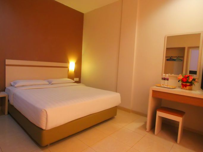 Lovina Inn Penuin, Batam