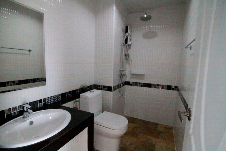 Bathroom 4, The Smart Hotel Hatyai, Hat Yai