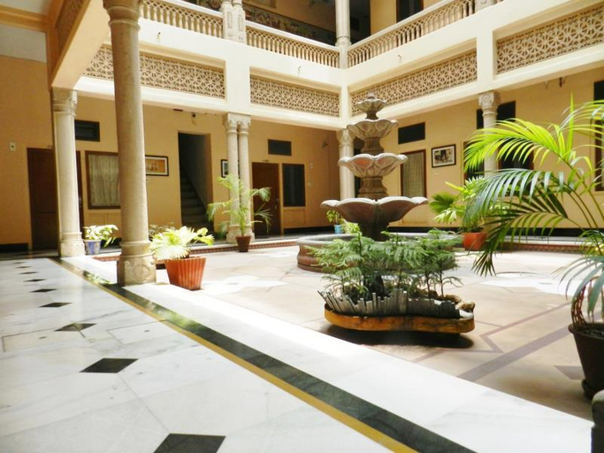 Public Area 2, Arya Niwas, Jaipur